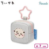 【ラッコ】ちいかわ カラビナつき刺繍スクエアミニポーチ